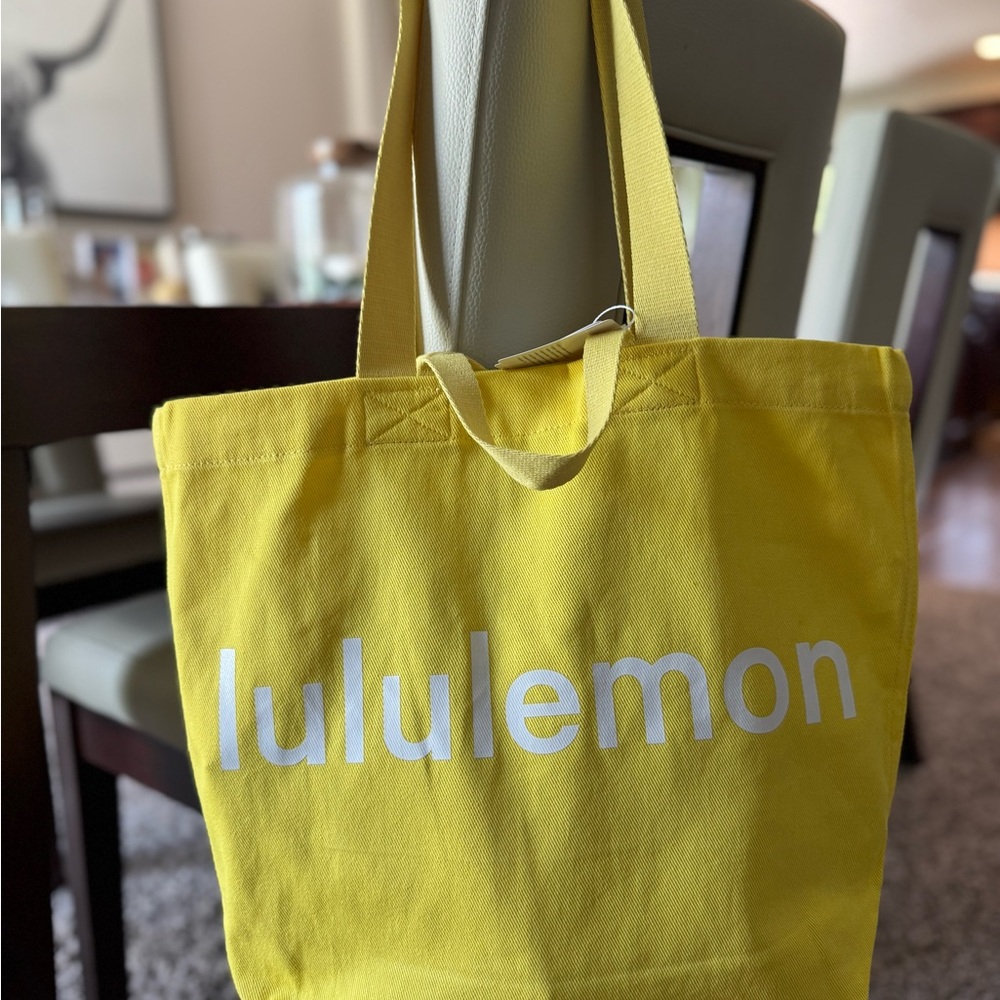 Lululemon Athletica Yellow Double Handle Shopper Tote NWT